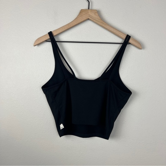 Vuori Halo Double Strap Performance Crop Tank - Picture 3 of 4